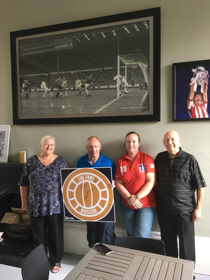 Sunderland Ten Pin Bowlers Visits Fans Museum